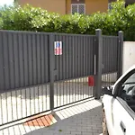 Apartament Sun Garden L.t.